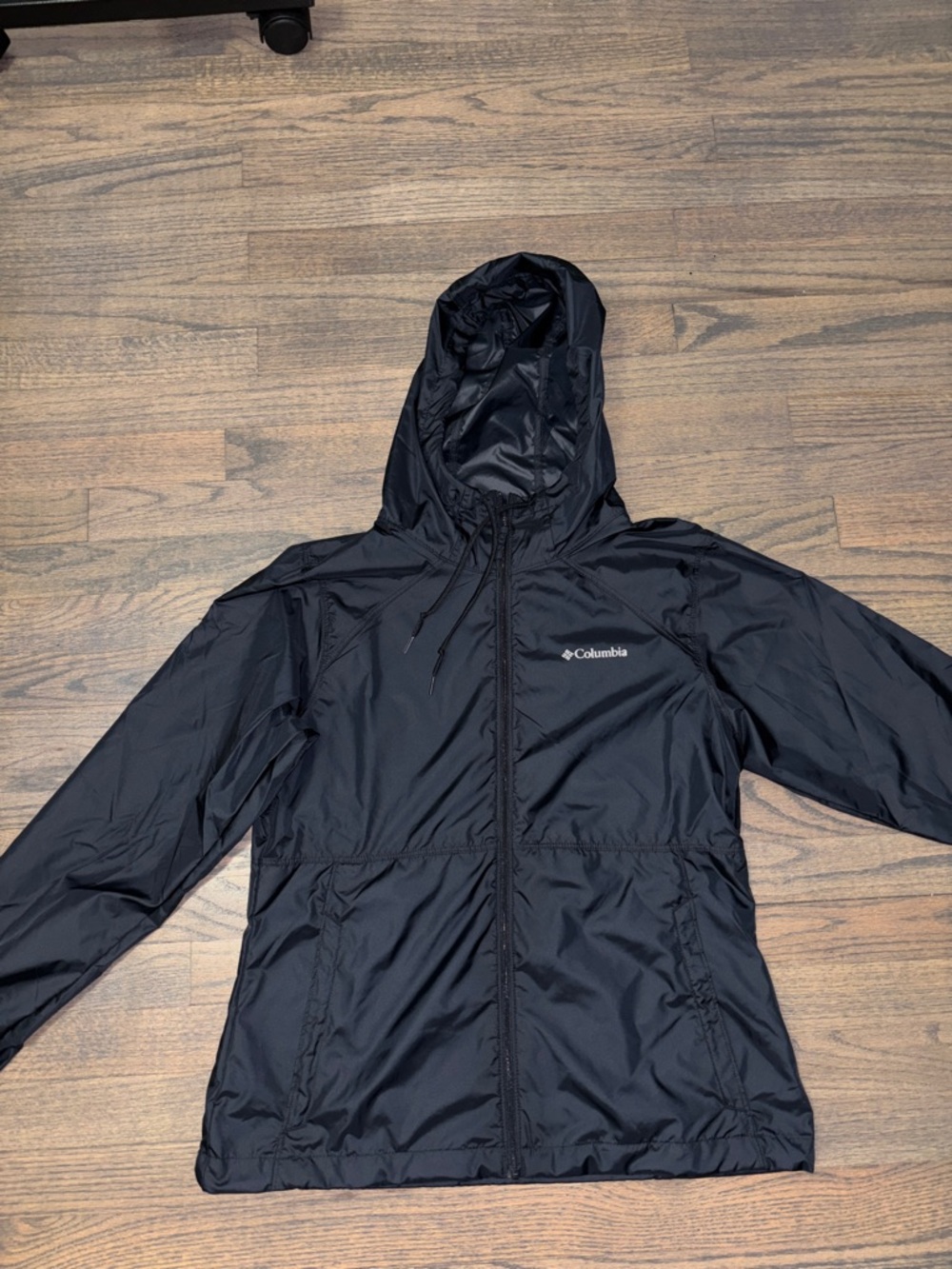 Columbia Black Hooded Lightweight Windbreaker Jacket